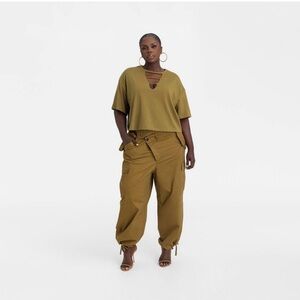 KBB by KAHLANA Women's Mid-Rise Straight Leg 'The Cargo Jogger' Tan NWT